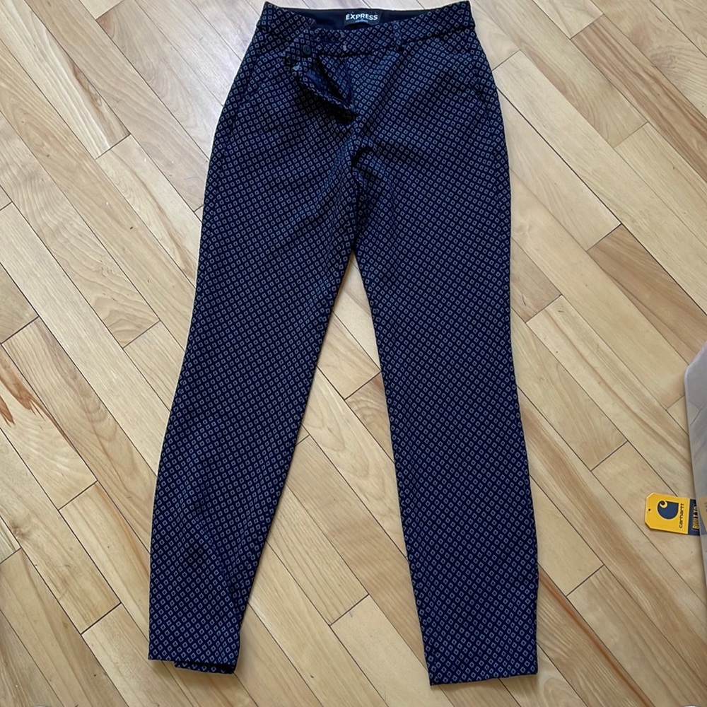 Express columnist dress pants